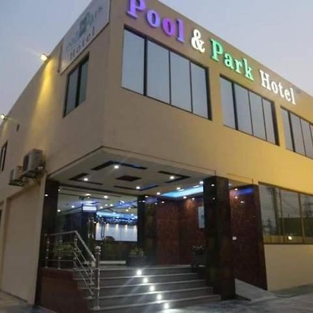 Pool & Park Resorts Λαχόρη Εξωτερικό φωτογραφία
